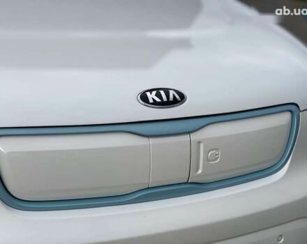 Киа Soul EV, объемом двигателя 0 л и пробегом 116 тыс. км за 7800 $, фото 21 на Automoto.ua