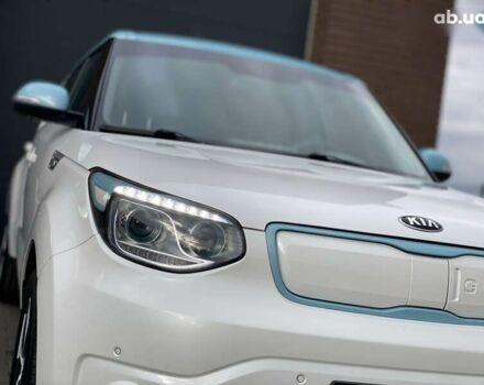 Киа Soul EV, объемом двигателя 0 л и пробегом 116 тыс. км за 7800 $, фото 22 на Automoto.ua