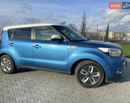Кіа Soul EV, об'ємом двигуна 0 л та пробігом 86 тис. км за 10800 $, фото 1 на Automoto.ua