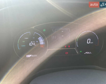 Кіа Soul EV, об'ємом двигуна 0 л та пробігом 86 тис. км за 10800 $, фото 22 на Automoto.ua
