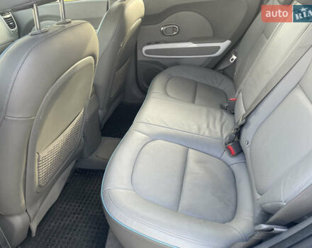 Кіа Soul EV, об'ємом двигуна 0 л та пробігом 86 тис. км за 10800 $, фото 7 на Automoto.ua