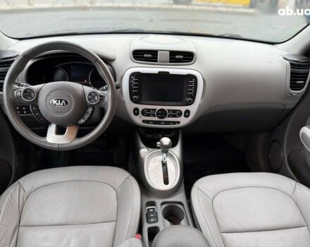 Киа Soul EV, объемом двигателя 0 л и пробегом 138 тыс. км за 10500 $, фото 6 на Automoto.ua