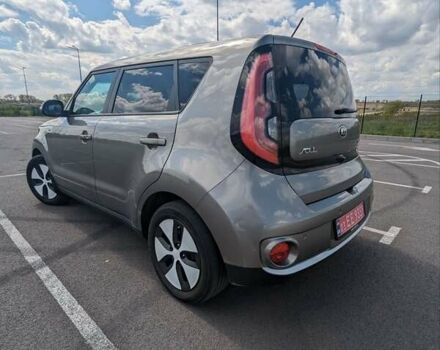 Кіа Soul EV, об'ємом двигуна 0 л та пробігом 95 тис. км за 13200 $, фото 3 на Automoto.ua