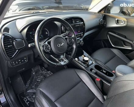 Киа Soul EV 2020 в Львове на Automoto.ua Киа Soul EV, объемом двигателя 0 л и пробегом 122 тыс. км за 18000 $, фото 14 на Automoto.ua