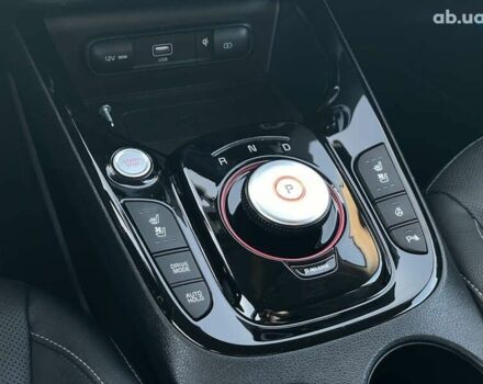 Киа Soul EV 2020 в Львове на Automoto.ua Киа Soul EV, объемом двигателя 0 л и пробегом 122 тыс. км за 18000 $, фото 24 на Automoto.ua