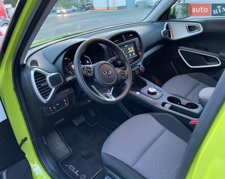 Киа Soul EV, объемом двигателя 0 л и пробегом 28 тыс. км за 17900 $, фото 20 на Automoto.ua
