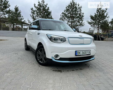 Киа Soul EV, объемом двигателя 0 л и пробегом 125 тыс. км за 7500 $, фото 1 на Automoto.ua