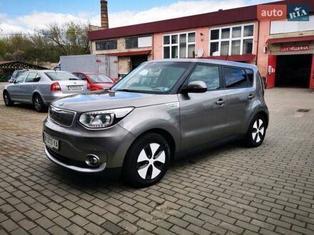 Киа Soul EV 2015 в Ровно на Automoto.ua Киа Soul EV, объемом двигателя 0 л и пробегом 167 тыс. км за 5100 $, фото 1 на Automoto.ua