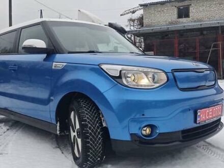 Киа Soul EV 2015 в Новояворовск на Automoto.ua Киа Soul EV, объемом двигателя 0 л и пробегом 97 тыс. км за 7600 $, фото 1 на Automoto.ua