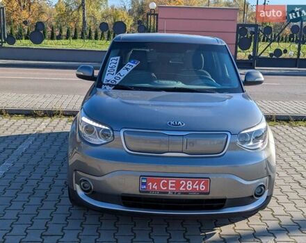 Сірий Кіа Soul EV, об'ємом двигуна 0 л та пробігом 166 тис. км за 5500 $, фото 2 на Automoto.ua