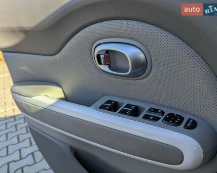 Сірий Кіа Soul EV, об'ємом двигуна 0 л та пробігом 166 тис. км за 5500 $, фото 50 на Automoto.ua