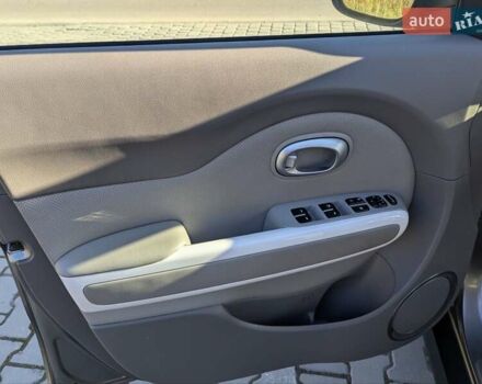 Сірий Кіа Soul EV, об'ємом двигуна 0 л та пробігом 166 тис. км за 5500 $, фото 46 на Automoto.ua