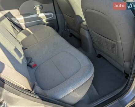 Сірий Кіа Soul EV, об'ємом двигуна 0 л та пробігом 166 тис. км за 5500 $, фото 37 на Automoto.ua