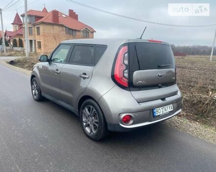 Серый Киа Soul EV, объемом двигателя 0 л и пробегом 83 тыс. км за 8900 $, фото 6 на Automoto.ua