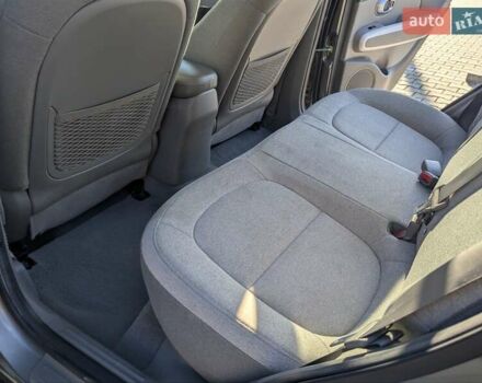 Сірий Кіа Soul EV, об'ємом двигуна 0 л та пробігом 166 тис. км за 5500 $, фото 36 на Automoto.ua