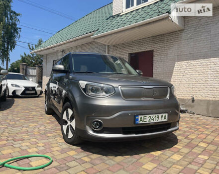 Серый Киа Soul EV, объемом двигателя 0 л и пробегом 116 тыс. км за 11900 $, фото 37 на Automoto.ua