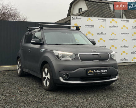 Сірий Кіа Soul EV, об'ємом двигуна 0 л та пробігом 126 тис. км за 5499 $, фото 35 на Automoto.ua