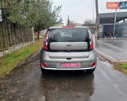 Сірий Кіа Soul EV, об'ємом двигуна 0 л та пробігом 142 тис. км за 6900 $, фото 5 на Automoto.ua