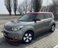 Сірий Кіа Soul EV, об'ємом двигуна 0 л та пробігом 143 тис. км за 8500 $, фото 1 на Automoto.ua