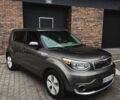Серый Киа Soul EV, объемом двигателя 0 л и пробегом 81 тыс. км за 8000 $, фото 1 на Automoto.ua