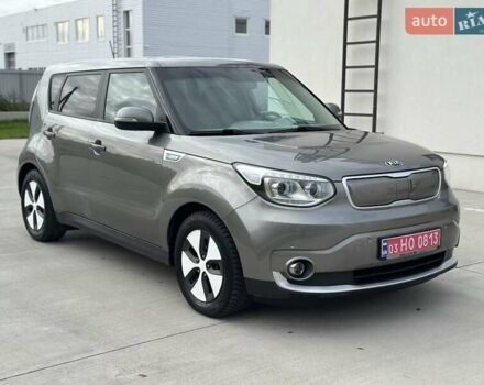 Серый Киа Soul EV, объемом двигателя 0 л и пробегом 165 тыс. км за 8899 $, фото 5 на Automoto.ua
