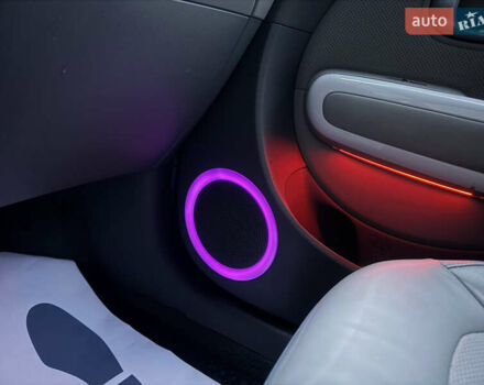 Серый Киа Soul EV, объемом двигателя 0 л и пробегом 118 тыс. км за 7600 $, фото 13 на Automoto.ua