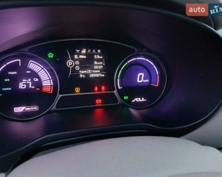 Сірий Кіа Soul EV, об'ємом двигуна 0 л та пробігом 180 тис. км за 9000 $, фото 18 на Automoto.ua