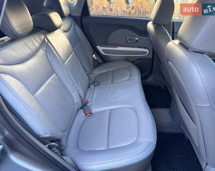 Серый Киа Soul EV, объемом двигателя 0 л и пробегом 160 тыс. км за 9699 $, фото 25 на Automoto.ua