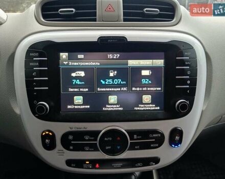 Сірий Кіа Soul EV, об'ємом двигуна 0 л та пробігом 142 тис. км за 6900 $, фото 39 на Automoto.ua