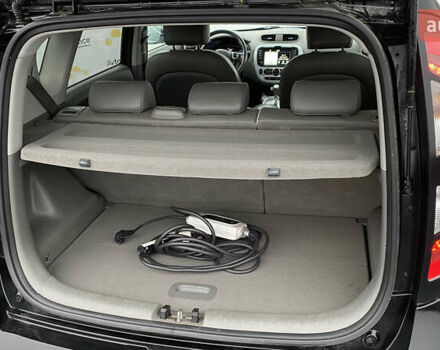 Сірий Кіа Soul EV, об'ємом двигуна 0 л та пробігом 126 тис. км за 5499 $, фото 23 на Automoto.ua