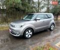 Сірий Кіа Soul EV, об'ємом двигуна 0 л та пробігом 142 тис. км за 6900 $, фото 2 на Automoto.ua