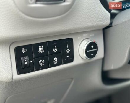 Серый Киа Soul EV, объемом двигателя 0 л и пробегом 165 тыс. км за 8899 $, фото 20 на Automoto.ua