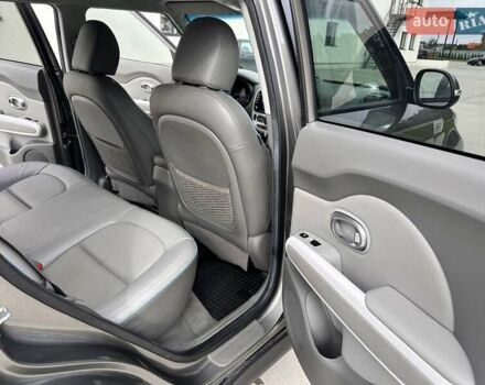 Серый Киа Soul EV, объемом двигателя 0 л и пробегом 165 тыс. км за 8899 $, фото 13 на Automoto.ua