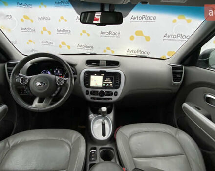 Сірий Кіа Soul EV, об'ємом двигуна 0 л та пробігом 126 тис. км за 5499 $, фото 20 на Automoto.ua