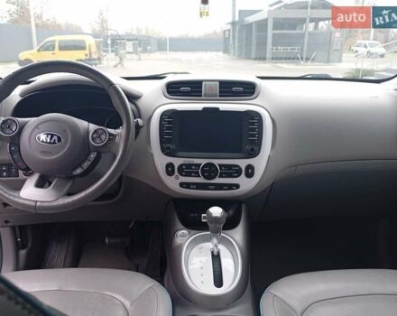 Серый Киа Soul EV, объемом двигателя 0 л и пробегом 164 тыс. км за 8600 $, фото 14 на Automoto.ua