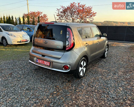 Серый Киа Soul EV, объемом двигателя 0 л и пробегом 99 тыс. км за 6000 $, фото 6 на Automoto.ua