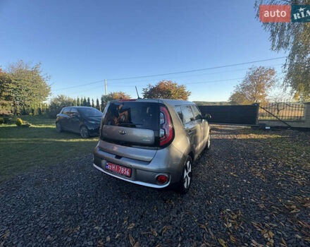 Серый Киа Soul EV, объемом двигателя 0 л и пробегом 99 тыс. км за 6100 $, фото 13 на Automoto.ua
