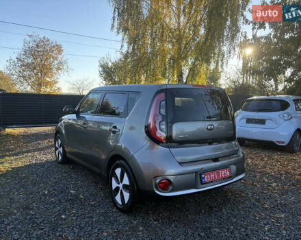 Серый Киа Soul EV, объемом двигателя 0 л и пробегом 99 тыс. км за 6100 $, фото 6 на Automoto.ua