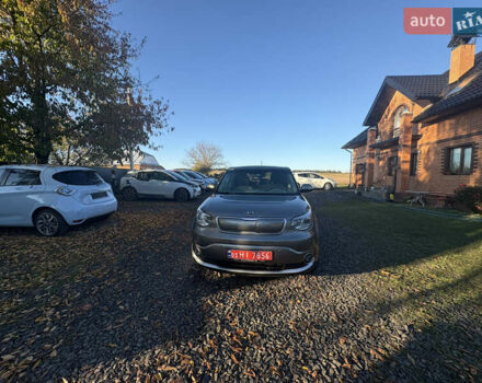 Серый Киа Soul EV, объемом двигателя 0 л и пробегом 99 тыс. км за 6100 $, фото 10 на Automoto.ua