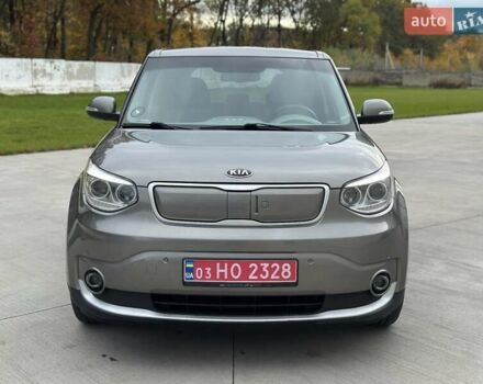 Киа Soul EV 2016 в Луцке на Automoto.ua Серый Киа Soul EV, объемом двигателя 0 л и пробегом 110 тыс. км за 9599 $, фото 4 на Automoto.ua