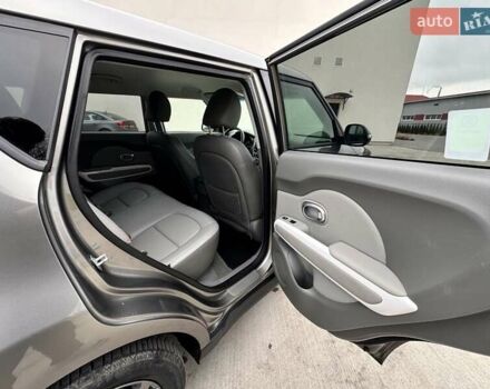 Серый Киа Soul EV, объемом двигателя 0 л и пробегом 181 тыс. км за 8299 $, фото 13 на Automoto.ua