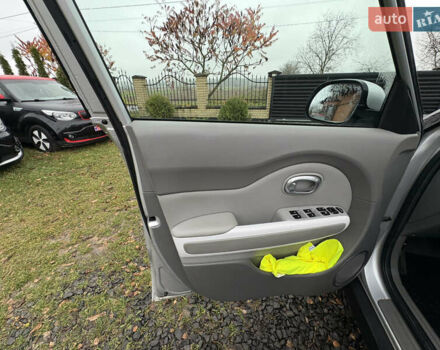 Серый Киа Soul EV, объемом двигателя 0 л и пробегом 113 тыс. км за 6100 $, фото 23 на Automoto.ua
