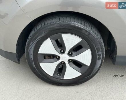 Киа Soul EV 2016 в Луцке на Automoto.ua Серый Киа Soul EV, объемом двигателя 0 л и пробегом 110 тыс. км за 9599 $, фото 29 на Automoto.ua