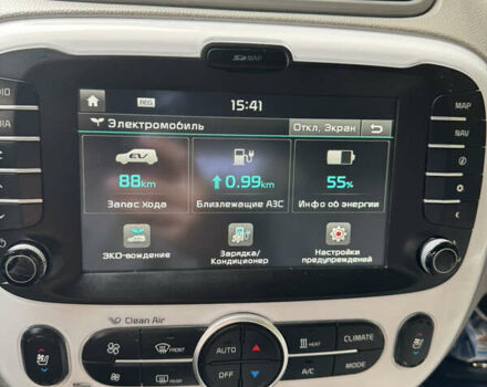 Серый Киа Soul EV, объемом двигателя 0 л и пробегом 158 тыс. км за 9900 $, фото 12 на Automoto.ua