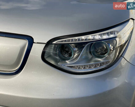 Серый Киа Soul EV, объемом двигателя 0 л и пробегом 113 тыс. км за 10700 $, фото 69 на Automoto.ua