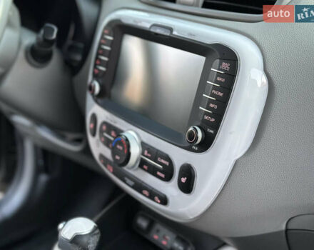 Серый Киа Soul EV, объемом двигателя 0 л и пробегом 128 тыс. км за 8000 $, фото 18 на Automoto.ua