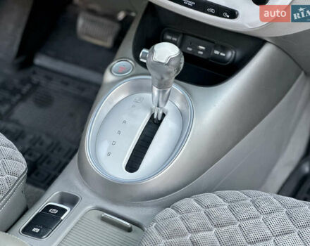 Серый Киа Soul EV, объемом двигателя 0 л и пробегом 128 тыс. км за 8000 $, фото 14 на Automoto.ua