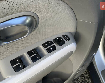 Серый Киа Soul EV, объемом двигателя 0 л и пробегом 113 тыс. км за 10700 $, фото 28 на Automoto.ua