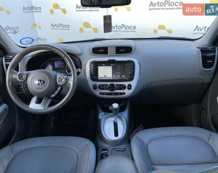 Серый Киа Soul EV, объемом двигателя 0 л и пробегом 113 тыс. км за 10700 $, фото 15 на Automoto.ua