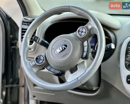 Серый Киа Soul EV, объемом двигателя 0 л и пробегом 128 тыс. км за 8000 $, фото 12 на Automoto.ua
